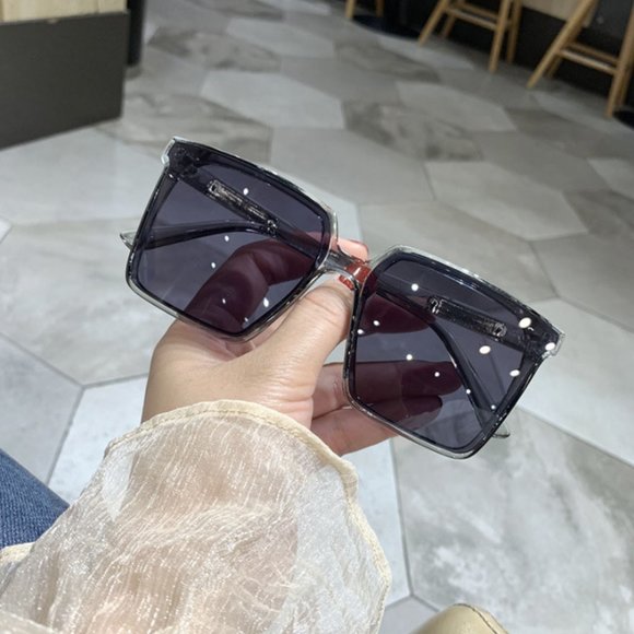 Women Vintage Style Square Sunglasses Gafas Oculos Oversized Transparent GREY